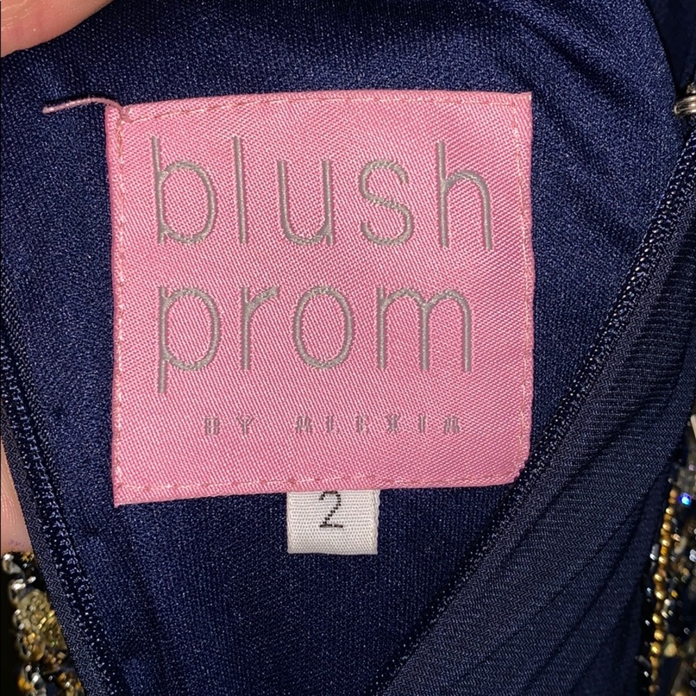 Prom dress - Picture 6 of 6